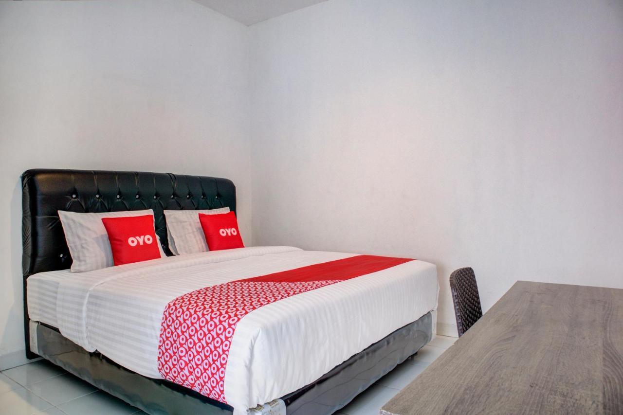 Oyo 3690 Wisma Yani Syariah Padang  Exteriör bild
